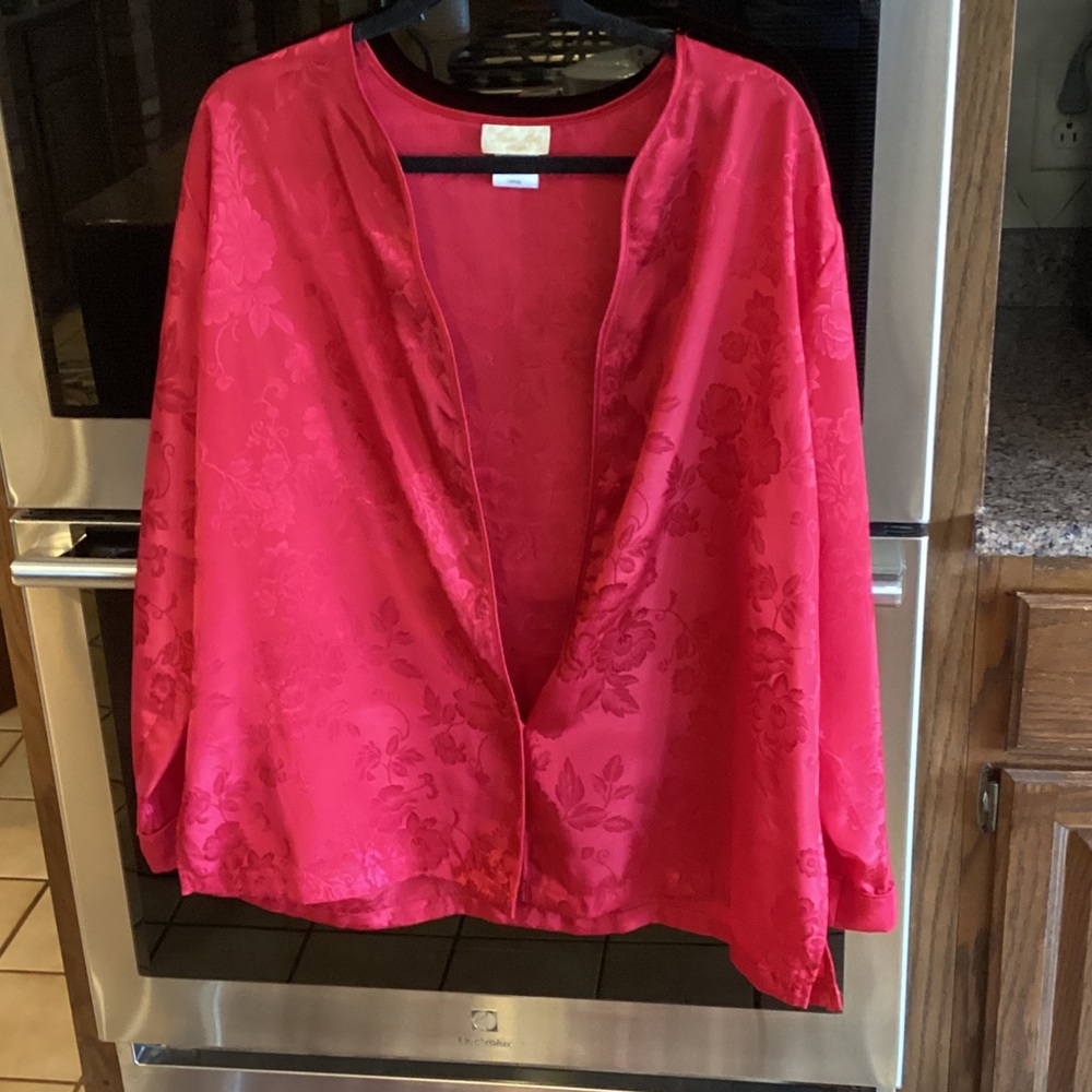 Elegant Red Floral Women's Blouse